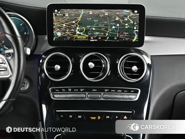 Mercedes-Benz GLC-Class X253 2022 Белый из Кореи, фото 5