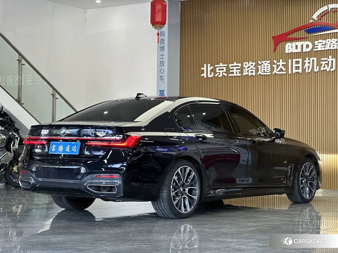 BMW 7 series 2021 Черный из Китая, фото 5
