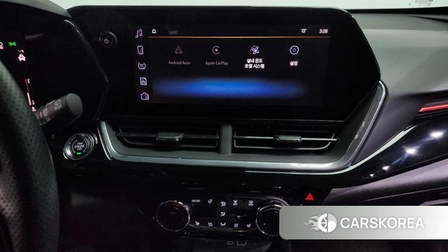 Chevrolet (GM Daewoo) Trax Crossover 2023 Светло-зеленый из Кореи, фото 5