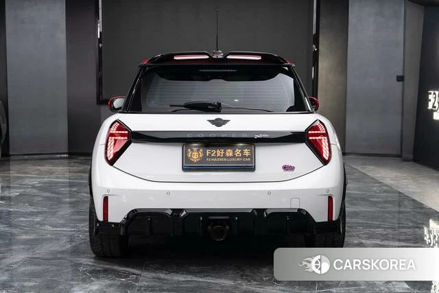 MINI JCW 2025 Белый из Китая, фото 5