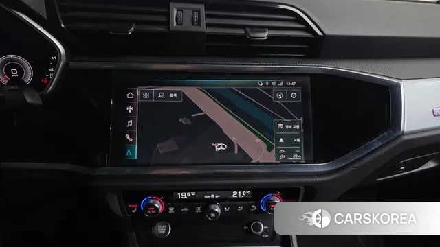 Audi Q3 (F3) 2020 Белый из Кореи, фото 5