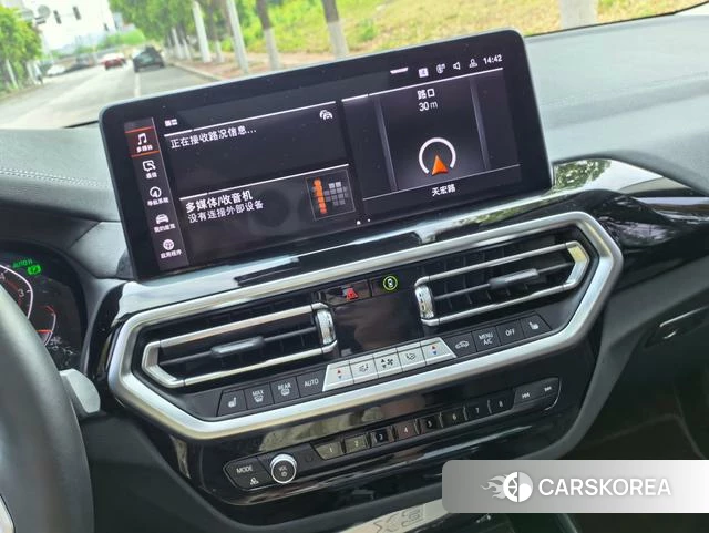 BMW X3 2022 Черный из Китая, фото 5