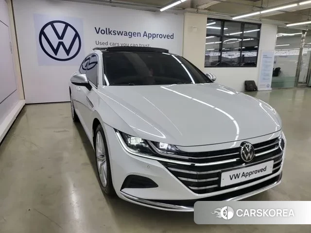 Volkswagen Arteon 2023 Белый из Кореи, фото 5