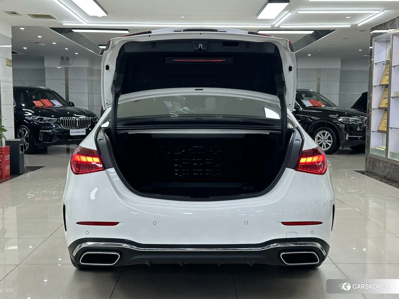 Mercedes-Benz Class C 2023 Белый из Китая, фото 5