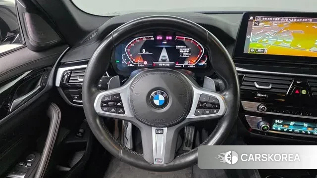 BMW 5 Series (G30) 2023 Черный из Кореи, фото 5