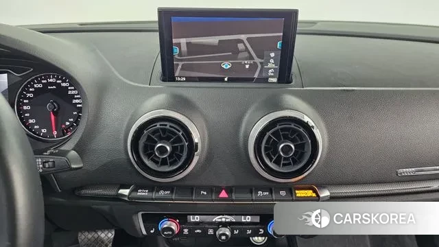 Audi New A3 2020 Черный из Кореи, фото 5