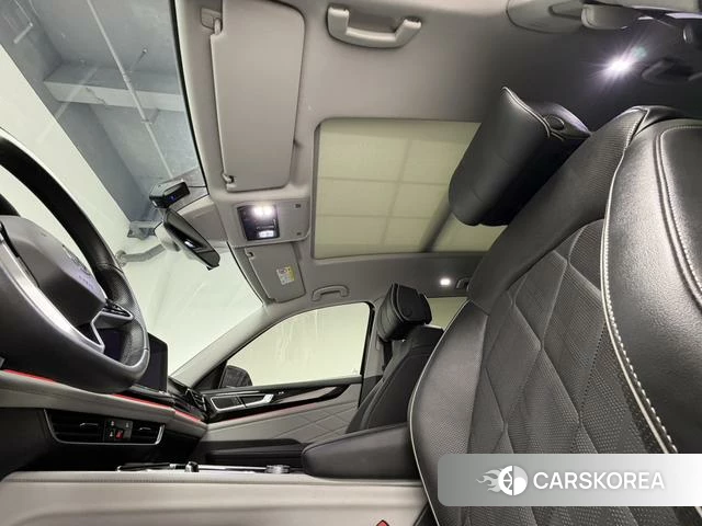 Volkswagen Tourang 2024 Черный из Китая, фото 5