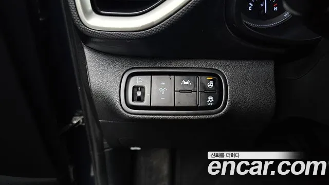 Hyundai Venue 2021 Синий из Кореи, фото 5