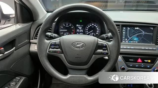 Hyundai Avante AD 2018 Белый из Кореи, фото 5