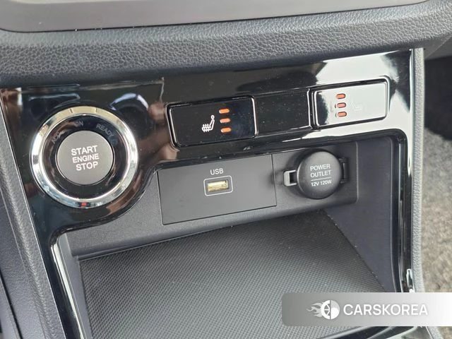 Ssangyong Beautiful Korando 2021 Белый из Кореи, фото 5