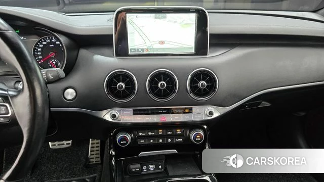 Kia Stinger 2018 Синий из Кореи, фото 5