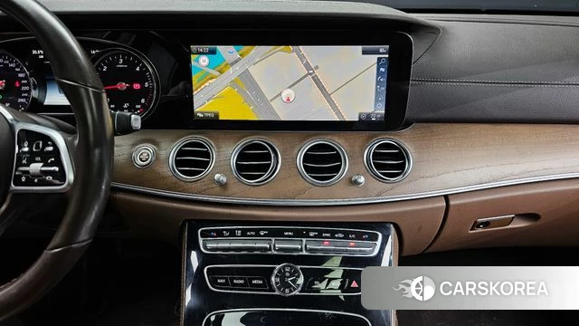 Mercedes-Benz E-Class W213 2019 Синий из Кореи, фото 5