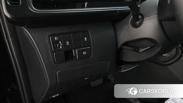 Hyundai Staria 2023 Черный из Кореи, фото 5