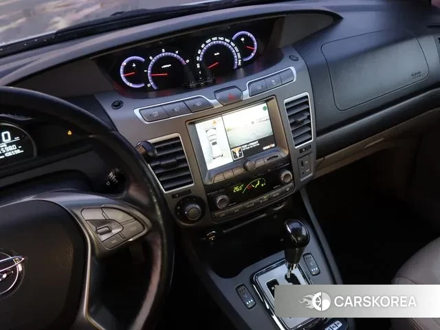 Ssangyong Korando Turismo 2019 Серебристо-серый из Кореи, фото 5