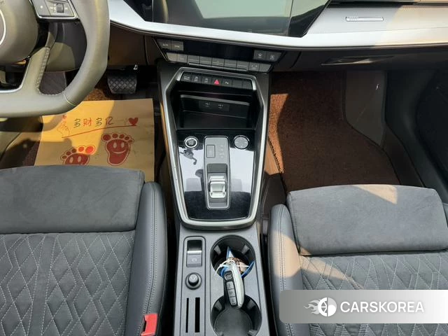 Audi A3 2021 Белый из Китая, фото 5