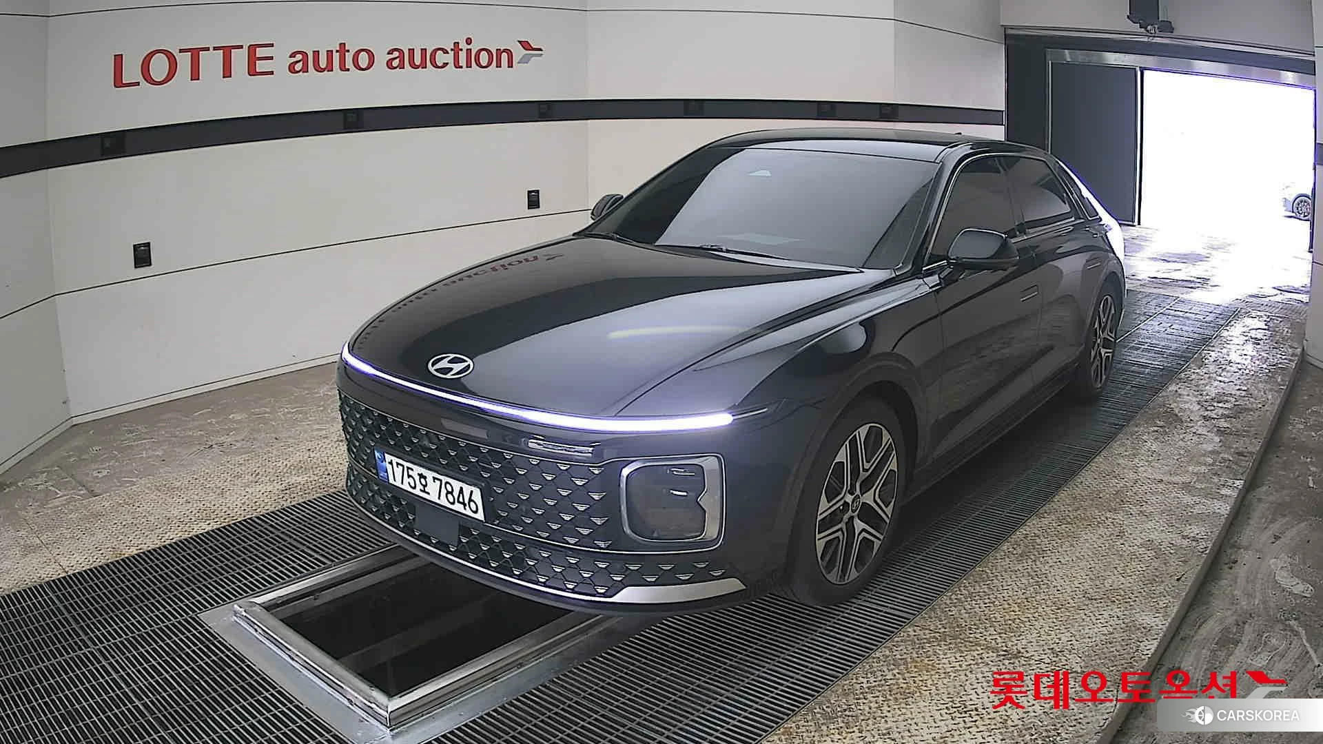 Hyundai Grandeur 2023 Abyss Black Pearl из Кореи, фото 5