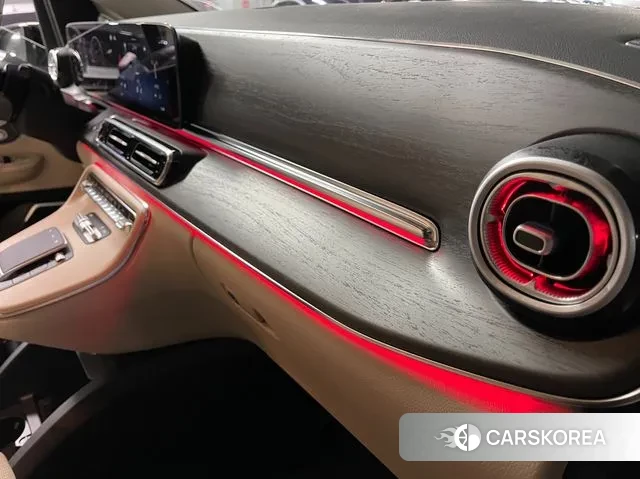 Mercedes-Benz V-Class 2025 Черный из Кореи, фото 5