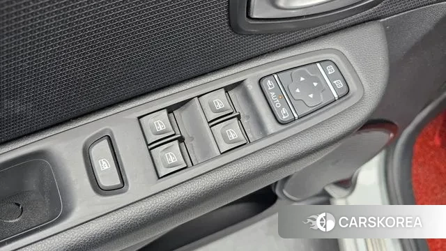 Renault Korea (Samsung) Clio 2019 Белый из Кореи, фото 5