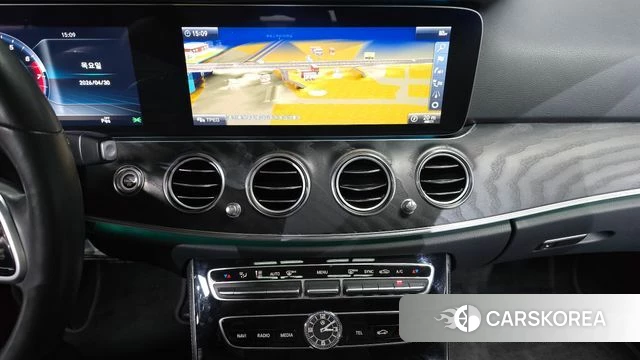 Mercedes-Benz E-Class W213 2019 Черный из Кореи, фото 5