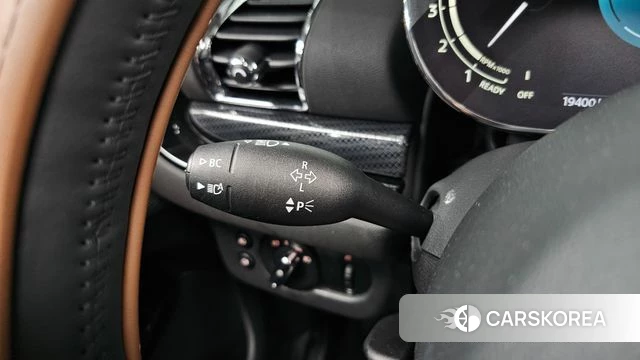 Mini Cooper Clubman 2024 Черный из Кореи, фото 5