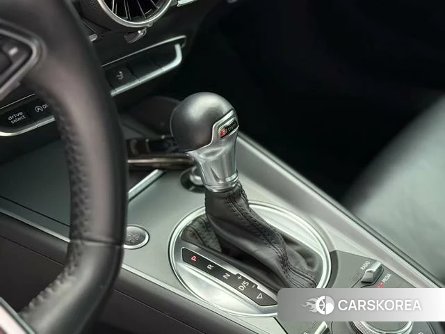 Audi TT 2024 Оранжевый из Китая, фото 5