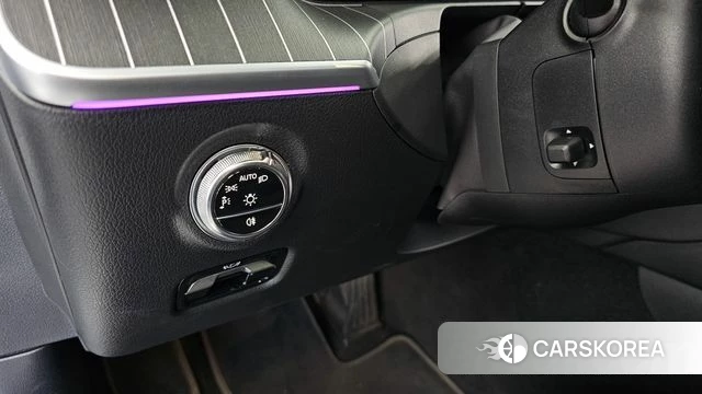 Mercedes-Benz C-Class W206 2023 Белый из Кореи, фото 5