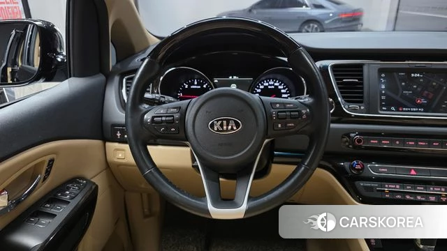 Kia The New Carnival 2018 Черный из Кореи, фото 5