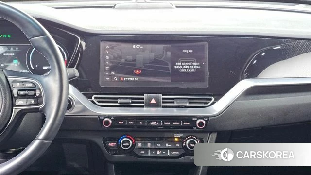 Kia Niro EV 2021 Серебряный из Кореи, фото 5