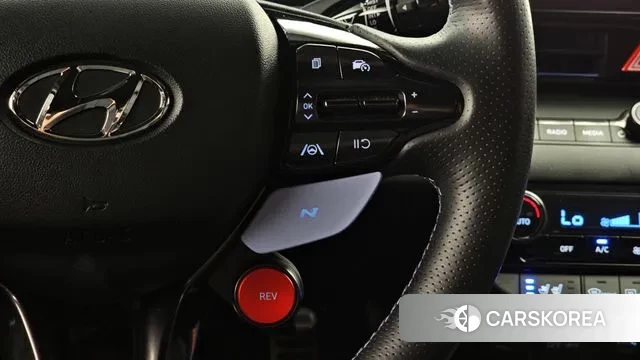 Hyundai Avante (CN7) 2021 Серебристо-серый из Кореи, фото 5