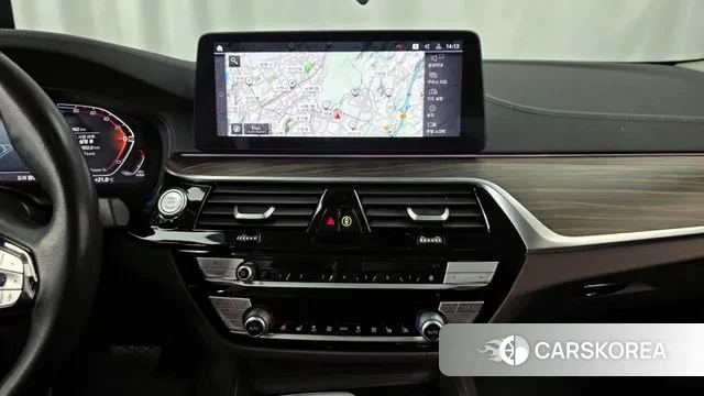 BMW 5 Series (G30) 2020 Серый из Кореи, фото 5