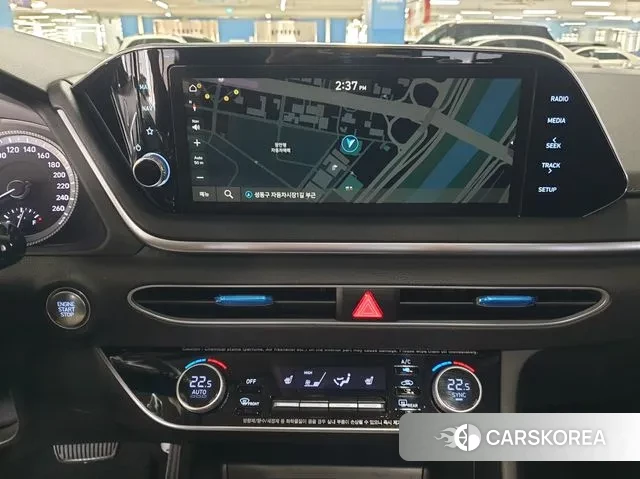 Hyundai Sonata (DN8) 2019 Серебристо-серый из Кореи, фото 5