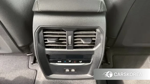 BMW 3 Series (G20) 2025 Белый из Кореи, фото 5