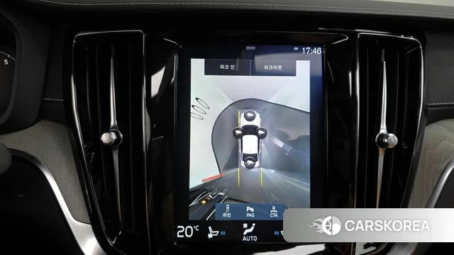 Volvo S60 3rd generation 2019 Белый из Кореи, фото 5