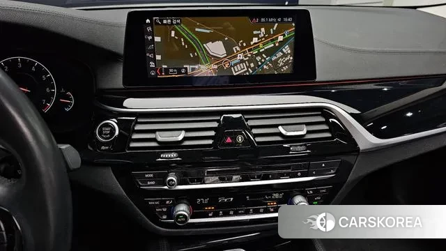 BMW 5 Series (G30) 2019 Черный из Кореи, фото 5