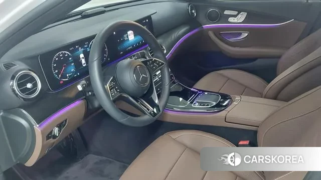 Mercedes-Benz E-Class W213 2023 Белый из Кореи, фото 5