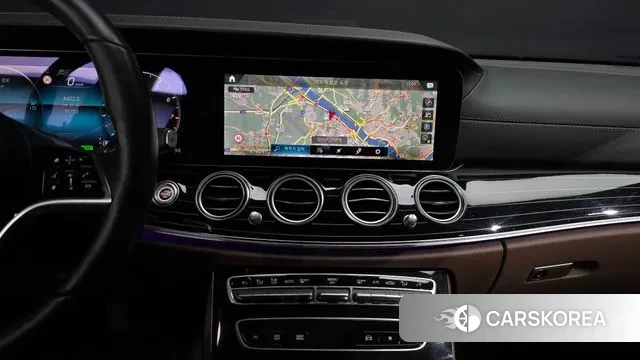 Mercedes-Benz E-Class W213 2021 Черный из Кореи, фото 5