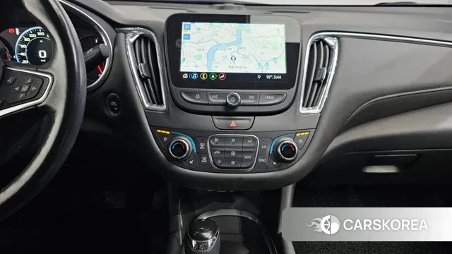 Chevrolet (GM Daewoo) The New Malibu 2019 Белый из Кореи, фото 5