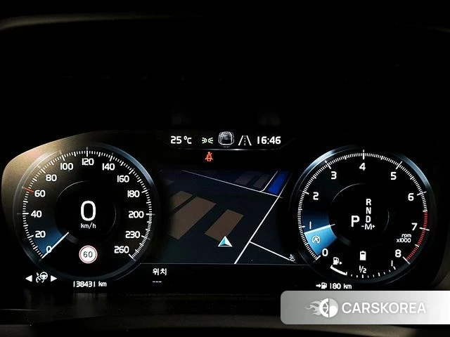 Volvo XC90 second Generation 2021 Белый из Кореи, фото 5