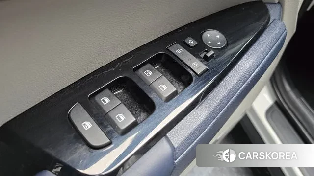 Kia Sportage 5th Generation Hybrid 2021 Белый из Кореи, фото 5