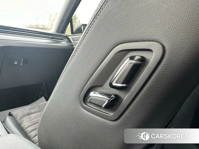 Volkswagen Magotan 2022 Черный из Китая, фото 5