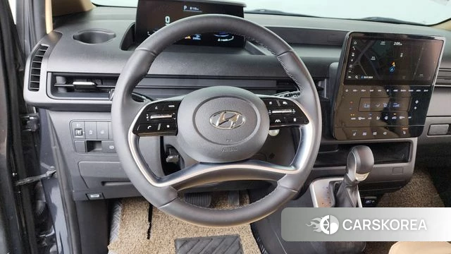 Hyundai Staria 2023 Серый из Кореи, фото 5