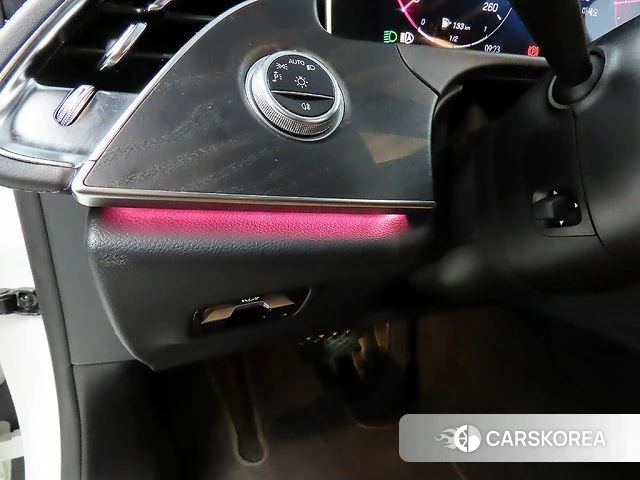 Mercedes-Benz E-Class W214 2024 Белый из Кореи, фото 5