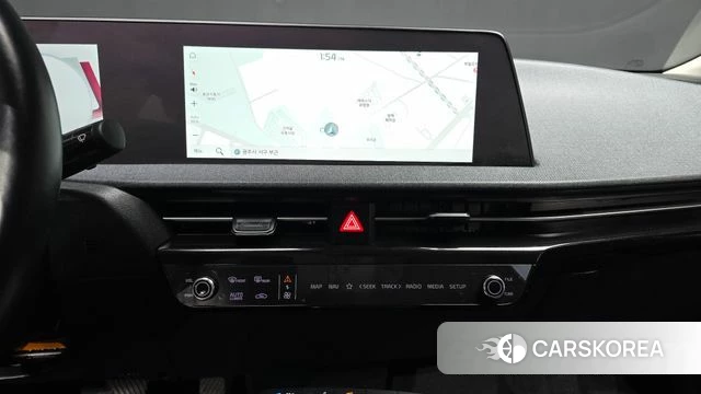 Kia EV6 2022 Жемчужный цвет из Кореи, фото 5