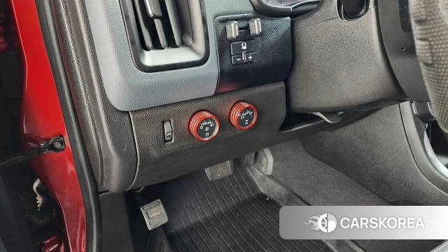 Chevrolet (GM Daewoo) Real New Colorado 2022 Красный из Кореи, фото 5