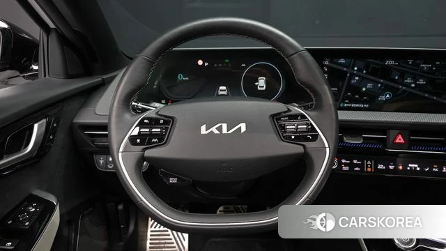 Kia EV6 2023 Белый из Кореи, фото 5