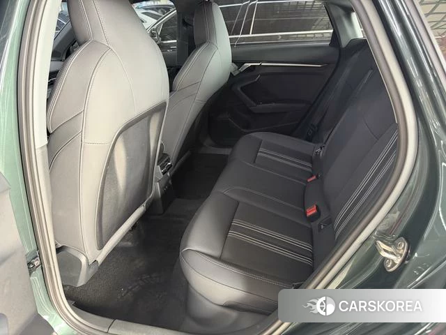 Audi A3 2023 Зеленый из Китая, фото 5