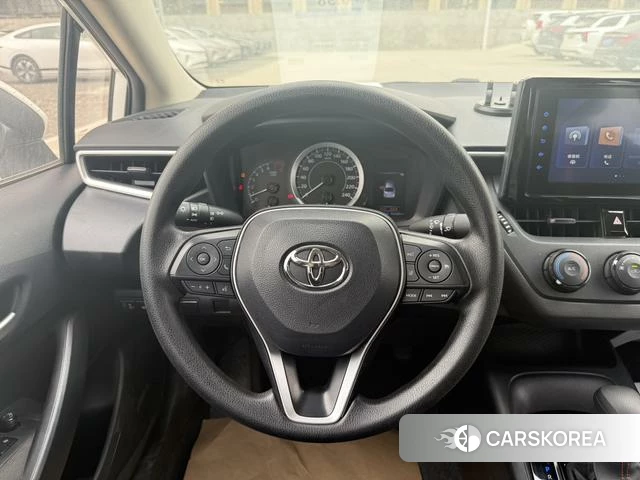 Toyota Corolla 2024 Белый из Китая, фото 5