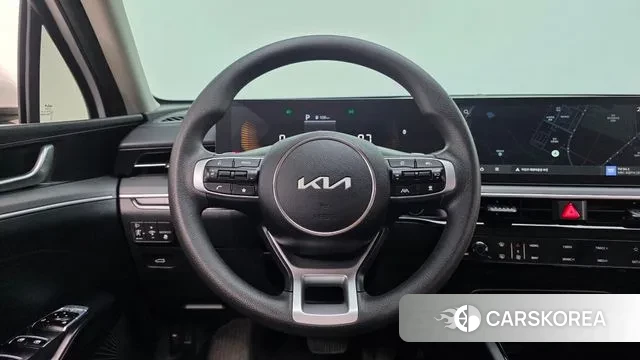 Kia The New K5 3rd generation 2023 Белый из Кореи, фото 5