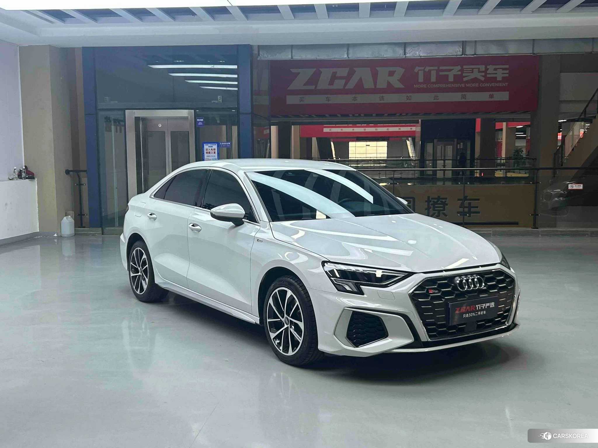 Audi A3 2022 Белый из Китая, фото 5