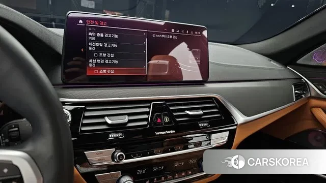 BMW 5 Series (G30) 2020 Серебристо-серый из Кореи, фото 5